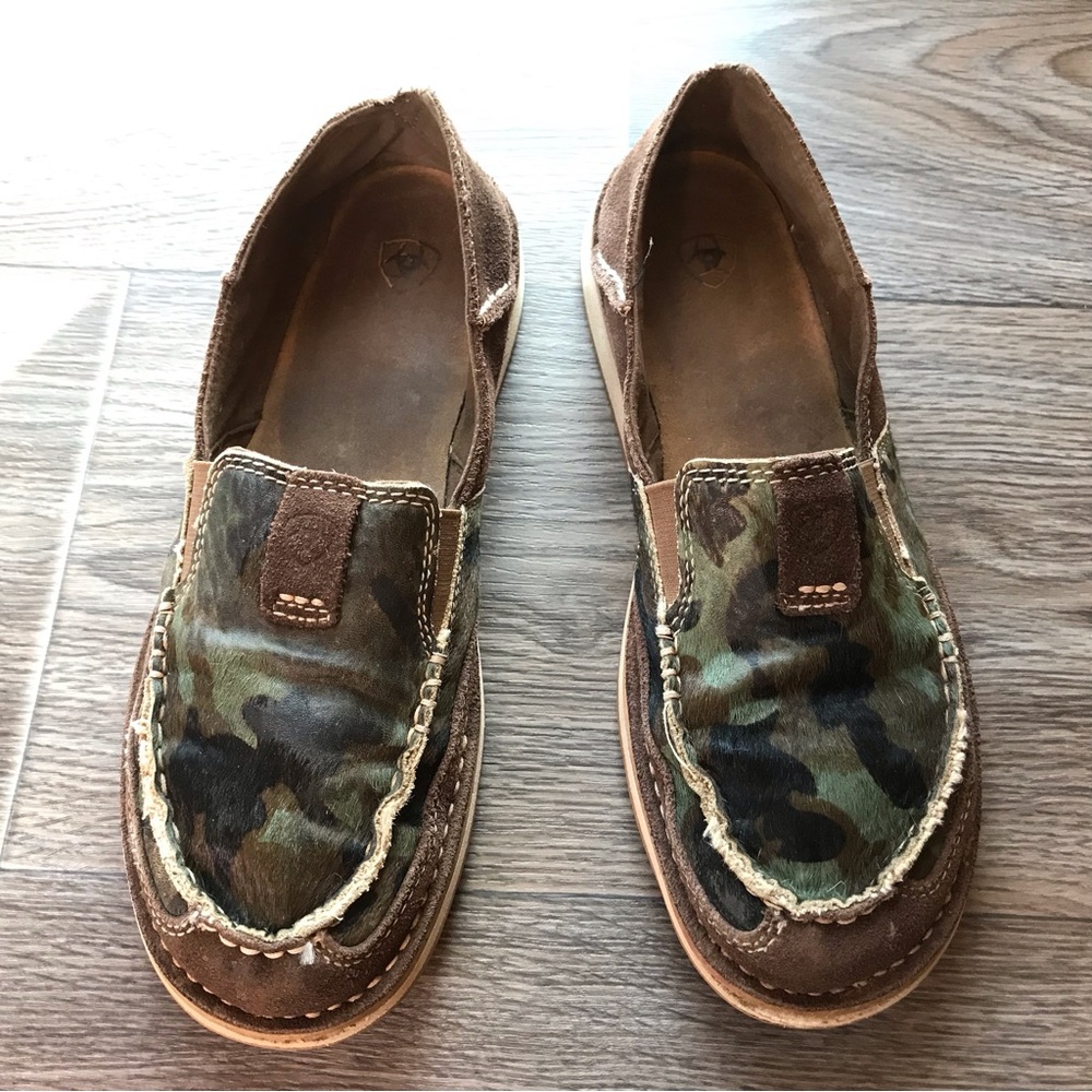 Ariat Cruiser Camo Calf Hair Suede Slip On Loafers Women’s Size 8.5B